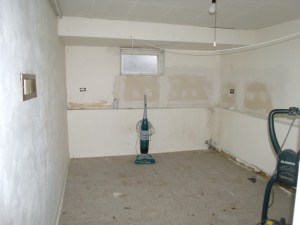 If the window were bigger, this could be a "real" bedroom.